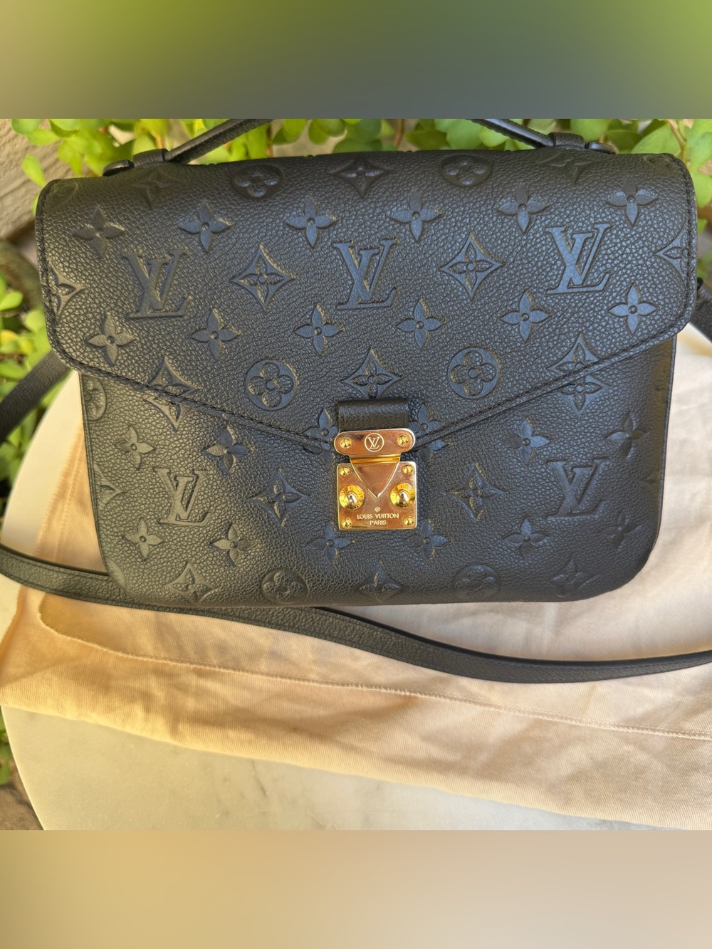 Louis Vuitton Empreinte Leather Métis Crossbody - Picture 2 of 14